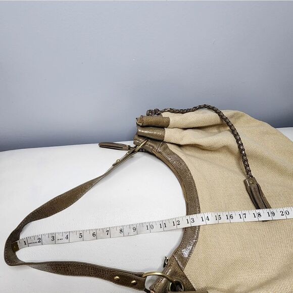Flora Bella Satchel Large Bag Beige Canvas Zip Closure Purse - Picture 3 of 6